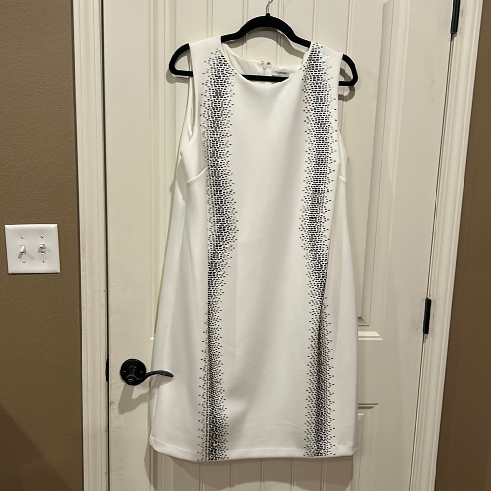 Calvin Klein white scuba cocktail dress w bugle bead detailing 16W NWT